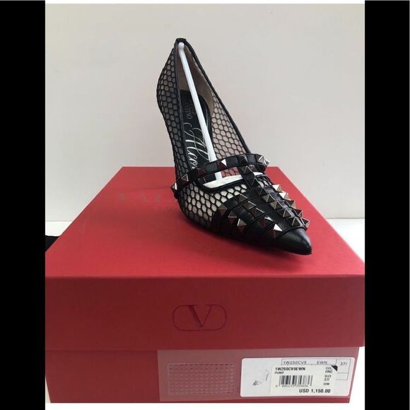 VALENTINO GARAVANI
ROCKSTUD PATENT-LEATHER PUMP 100 MM - Picture 1 of 9